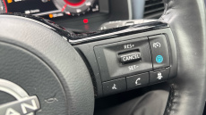 Nissan Qashqai 1.3 DiG-T MH Tekna 5dr Petrol Hatchback